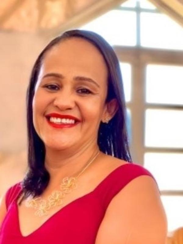 Neuma Angela E Sousa